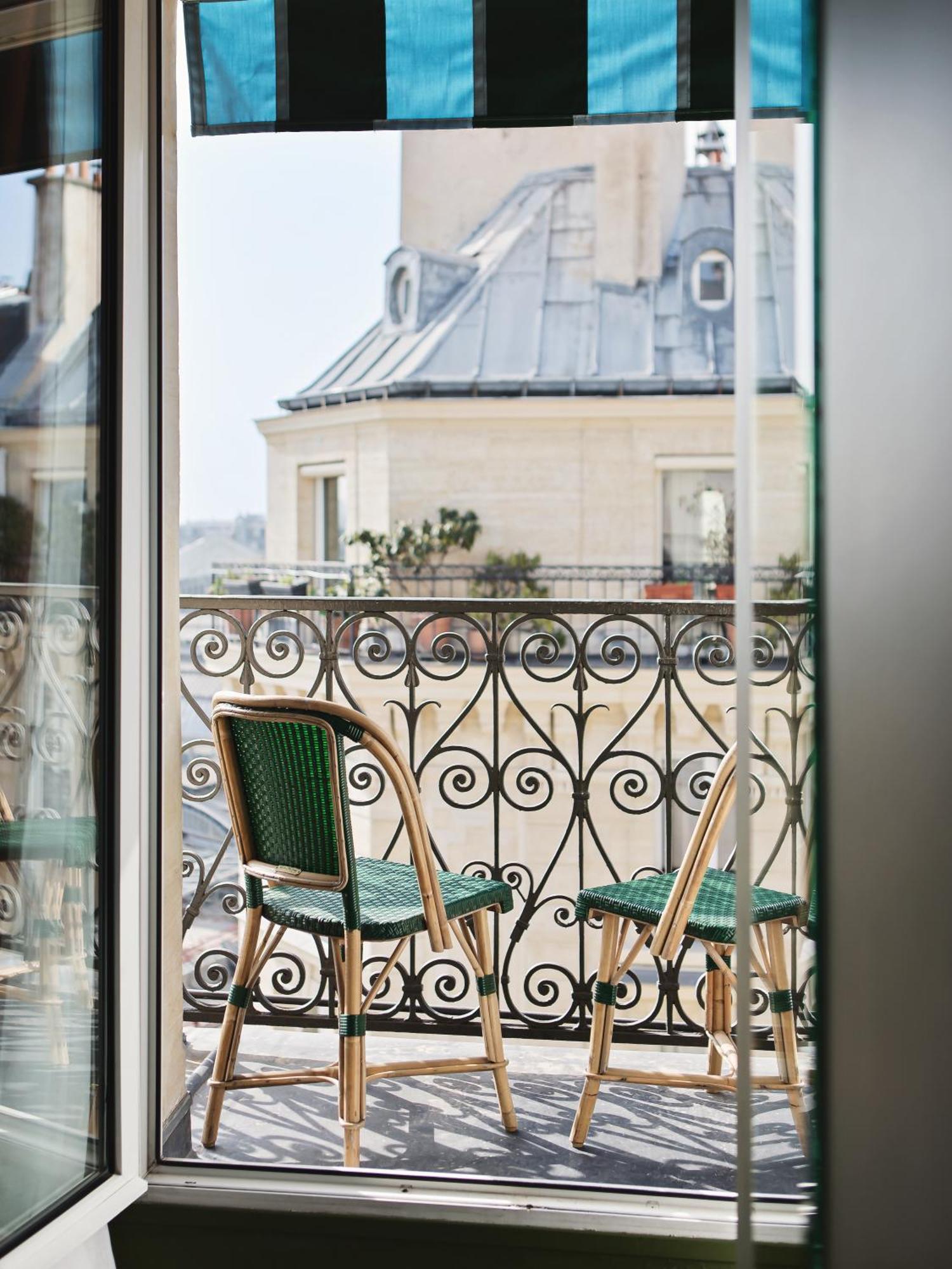 Hotel Les Deux Gares Paris Room photo