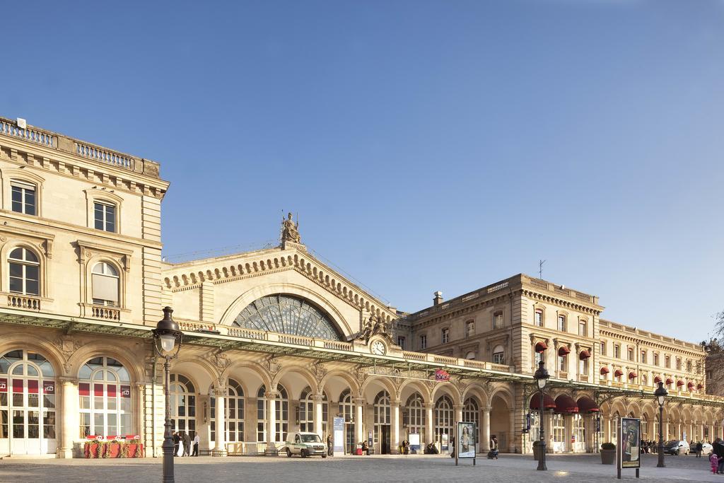 Hotel Les Deux Gares Paris Exterior photo